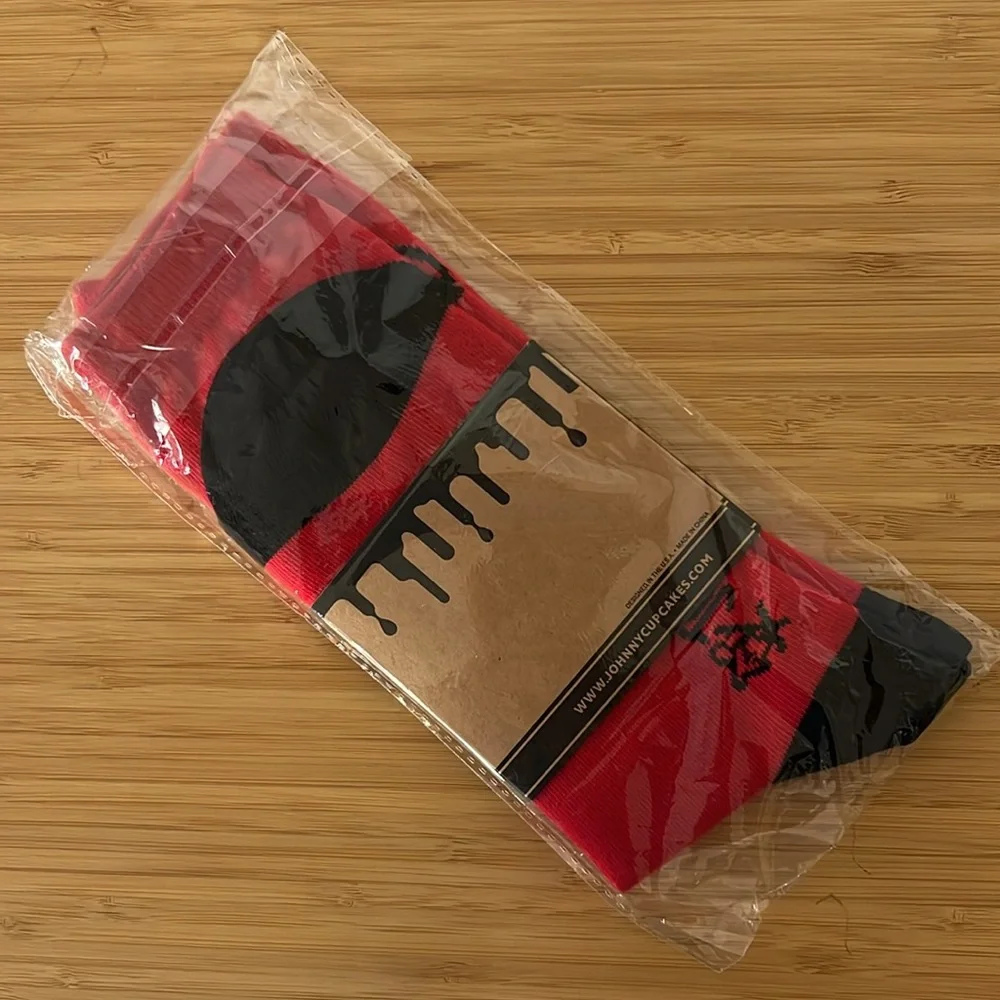 Johnny Cupcakes Socks Red Happiness Do More‎ Of What Makes You Happy Unisex